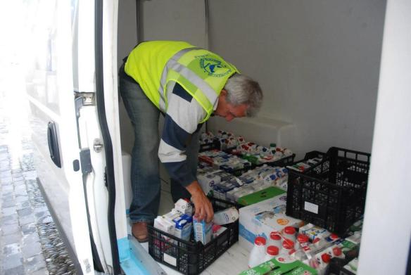 317491_10151469593554947_1551775465_n