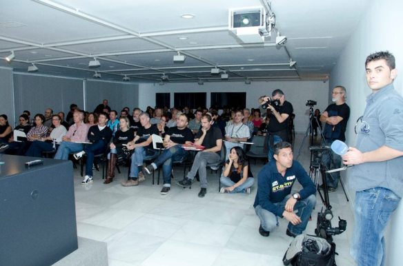 426564_10200931147911073_1960934481_n